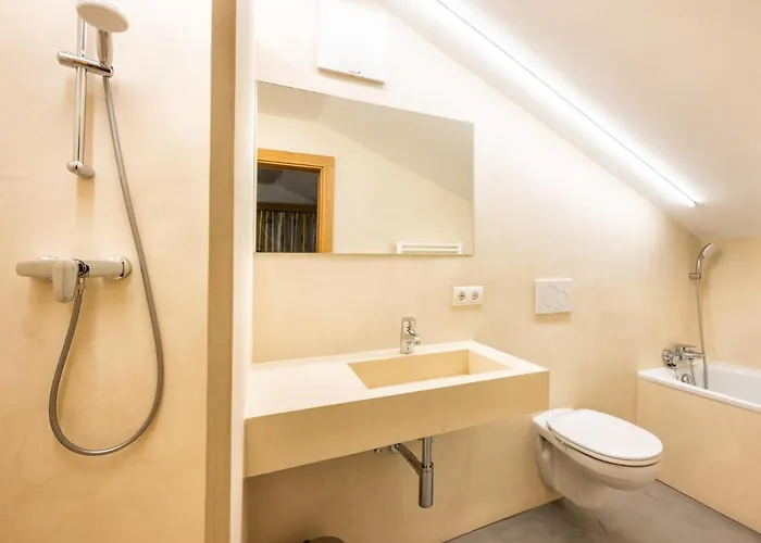 Appartement In Near Slopes Flachau